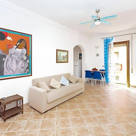 Splendido Appartamento In Pieno Centro Dell'Isola La Maddalena  Exterior photo